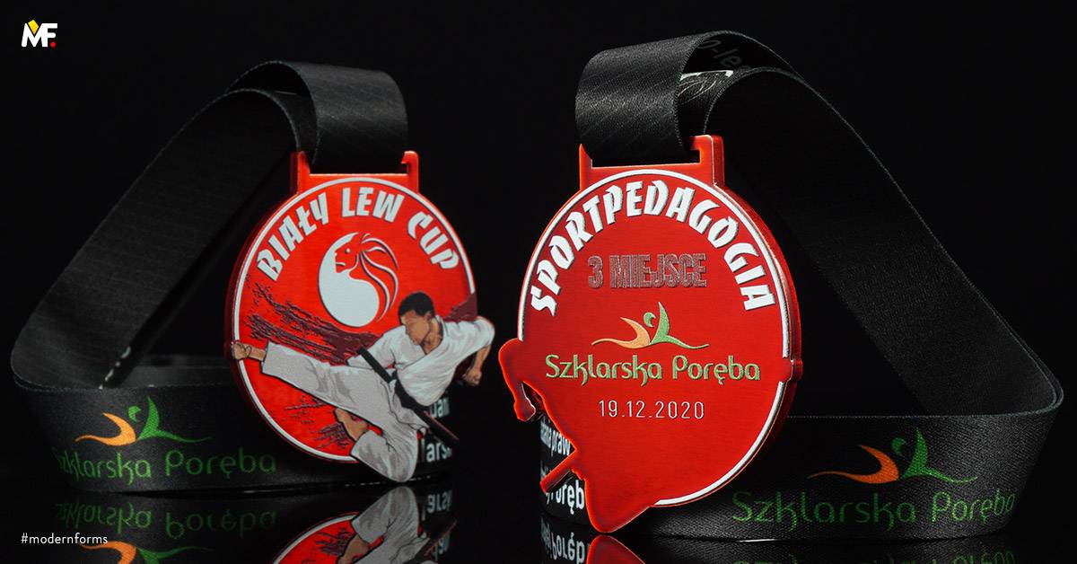 Medaillen Sport Kampfkunst Benutzerdefiniert Edelstahl Multilateral Premium Rot 